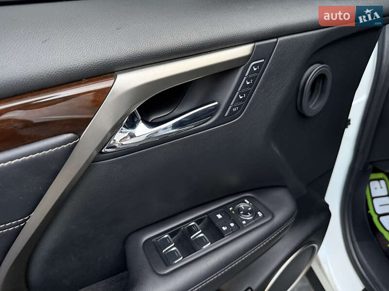 Внедорожник / Кроссовер Lexus RX 2016 в Киеве