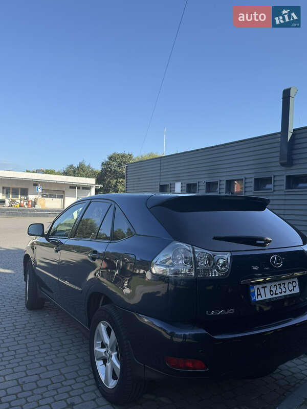 Позашляховик / Кросовер Lexus RX 2005 в Івано-Франківську