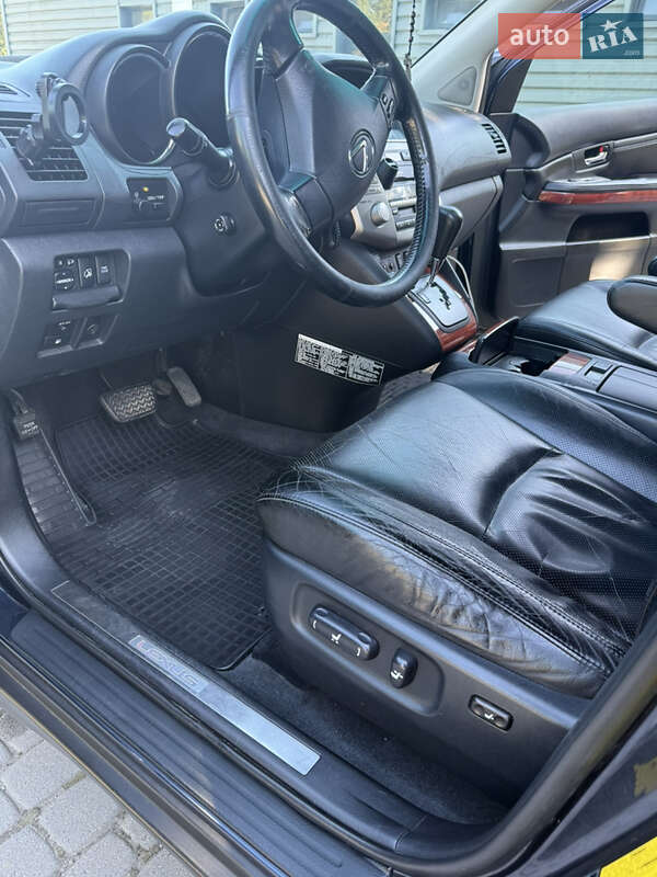 Позашляховик / Кросовер Lexus RX 2005 в Івано-Франківську