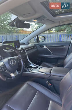 Внедорожник / Кроссовер Lexus RX 2020 в 