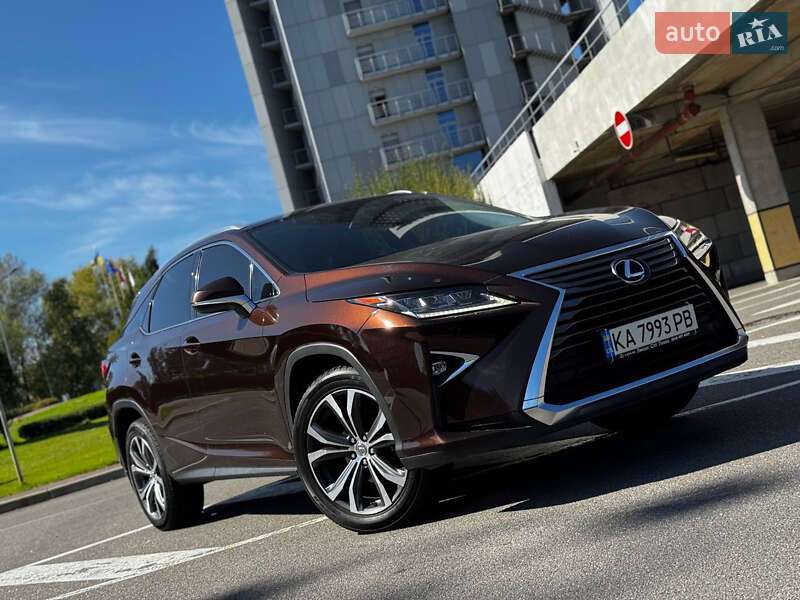 Позашляховик / Кросовер Lexus RX 2016 в 