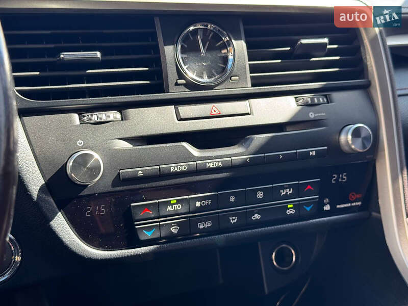 Внедорожник / Кроссовер Lexus RX 2016 в Киеве фото 46 Внедорожник / Кроссовер Lexus RX 2016 в Киеве