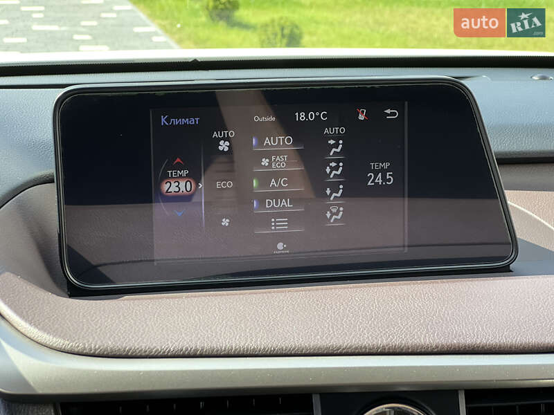 Внедорожник / Кроссовер Lexus RX 2017 в Ужгороде