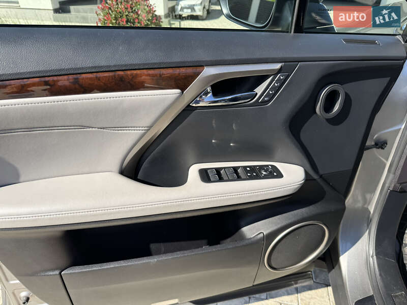 Внедорожник / Кроссовер Lexus RX 2018 в Одессе