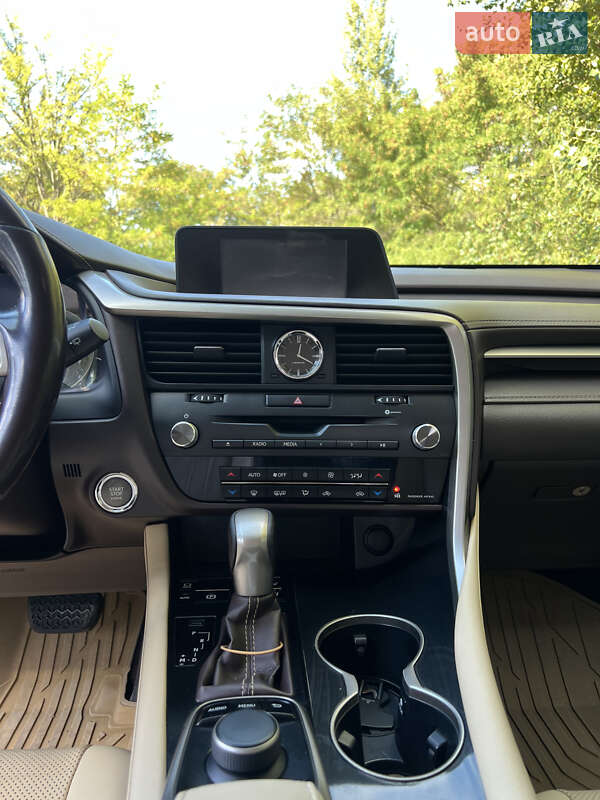Позашляховик / Кросовер Lexus RX 2016 в Дніпрі