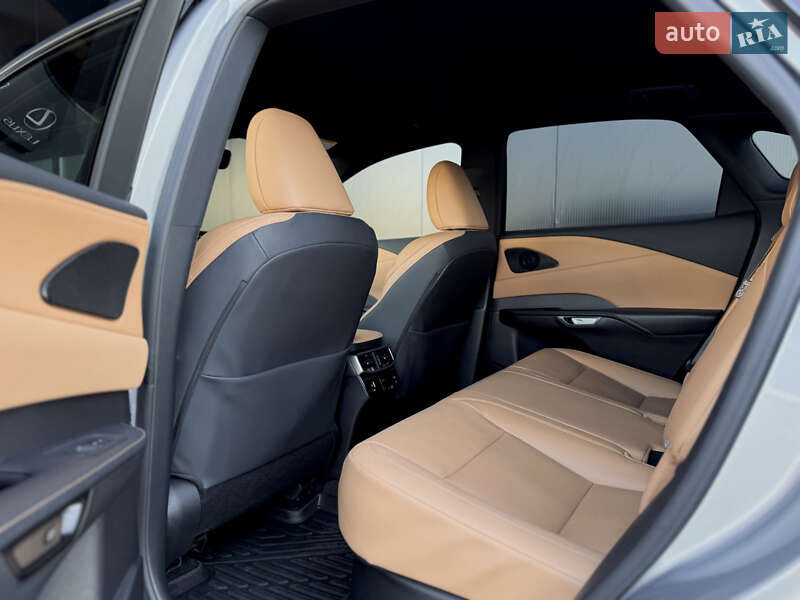 Позашляховик / Кросовер Lexus RX 2023 в Одесі