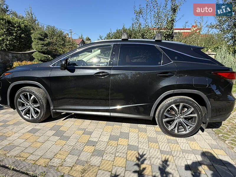 Позашляховик / Кросовер Lexus RX 2020 в Львові