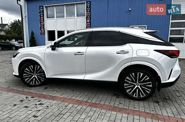 Внедорожник / Кроссовер Lexus RX 2023 в 