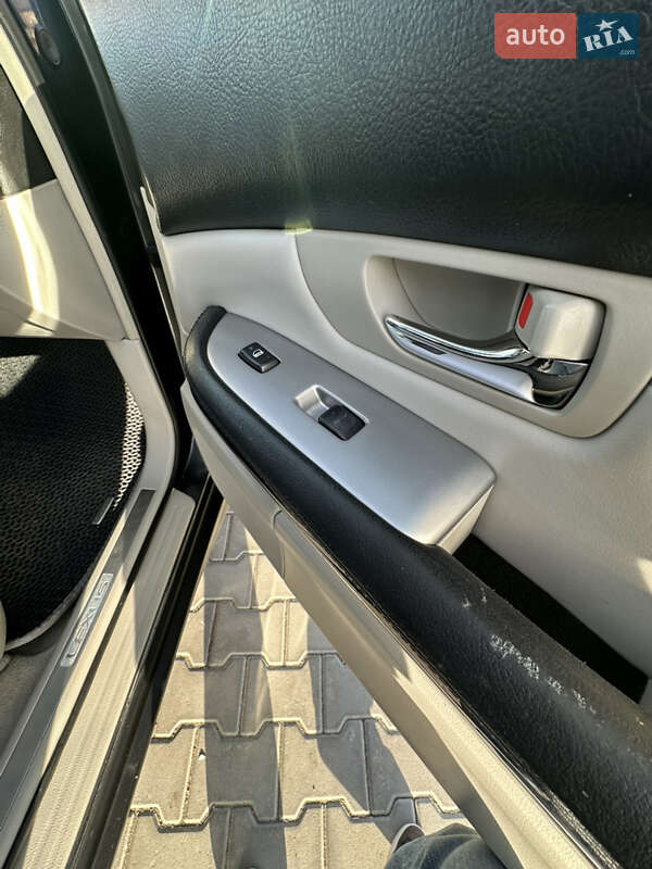 Позашляховик / Кросовер Lexus RX 2005 в Львові