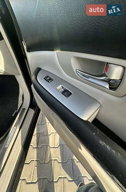 Внедорожник / Кроссовер Lexus RX 2005 в 