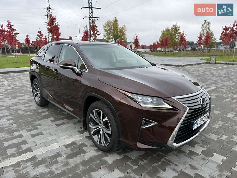 Внедорожник / Кроссовер Lexus RX 2017 в 
