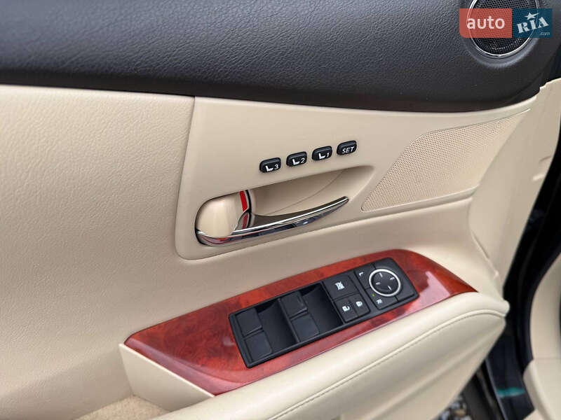 Позашляховик / Кросовер Lexus RX 2010 в Коломиї
