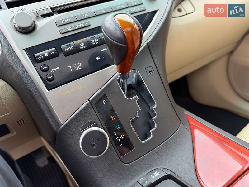 Позашляховик / Кросовер Lexus RX 2010 в Коломиї