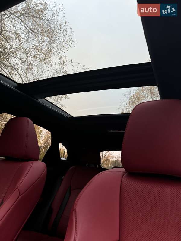 Позашляховик / Кросовер Lexus RX 2022 в Києві