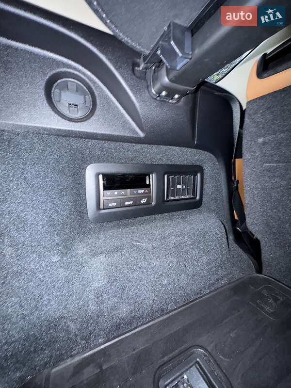 Внедорожник / Кроссовер Lexus RX 2021 в Ивано-Франковске фото 22 Внедорожник / Кроссовер Lexus RX 2021 в Ивано-Франковске