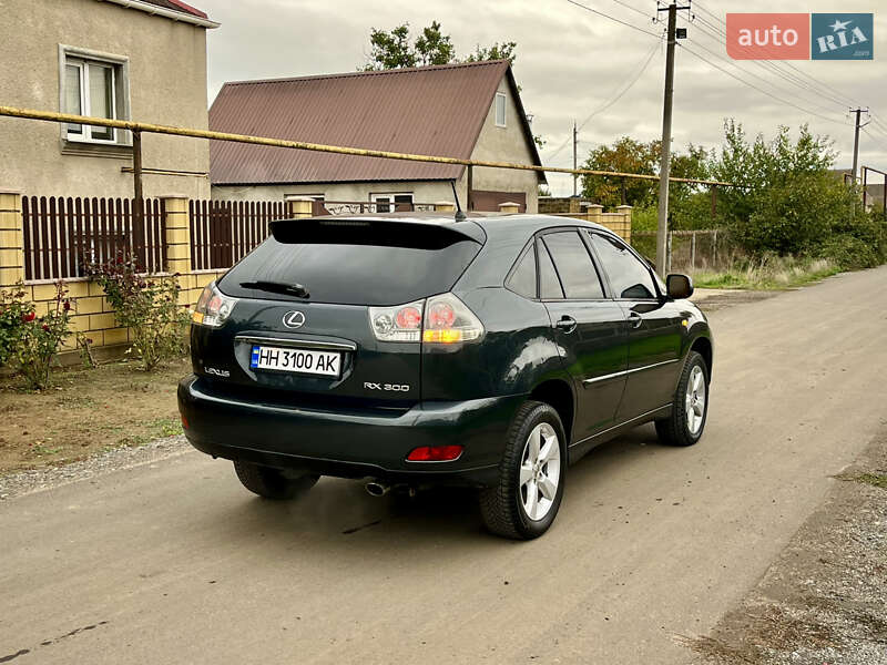 Внедорожник / Кроссовер Lexus RX 2003 в Одессе