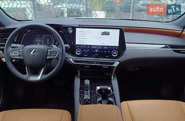 Внедорожник / Кроссовер Lexus RX 2024 в 