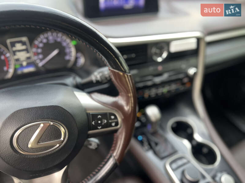 Внедорожник / Кроссовер Lexus RX 2016 в Ужгороде