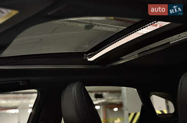 Позашляховик / Кросовер Lexus RX 2023 в  фото 22 Позашляховик / Кросовер Lexus RX 2023 в