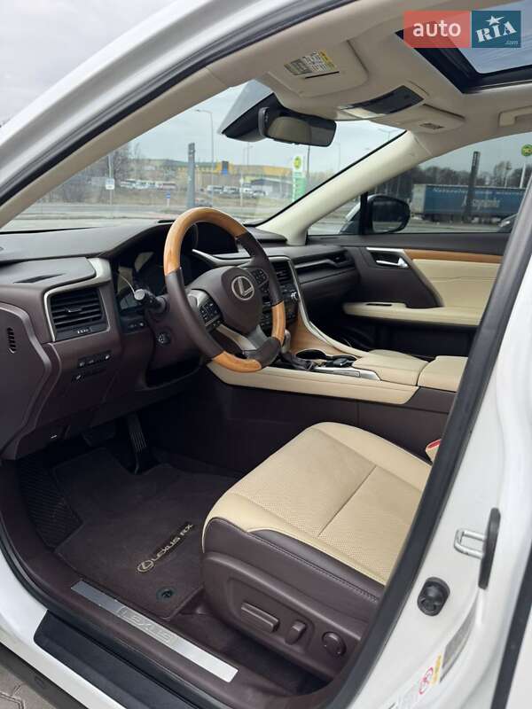 Позашляховик / Кросовер Lexus RX 2017 в Львові фото 10 Позашляховик / Кросовер Lexus RX 2017 в Львові
