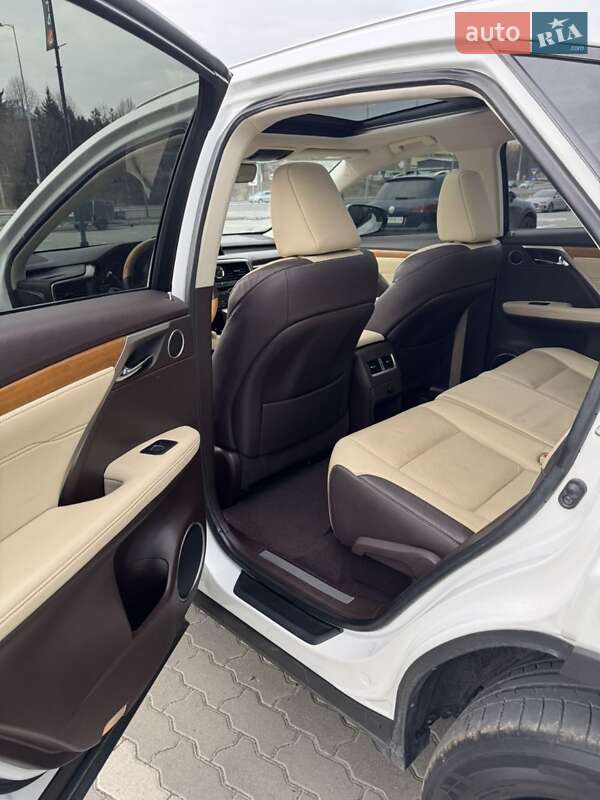 Позашляховик / Кросовер Lexus RX 2017 в Львові фото 18 Позашляховик / Кросовер Lexus RX 2017 в Львові