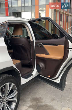 Внедорожник / Кроссовер Lexus RX 2019 в 