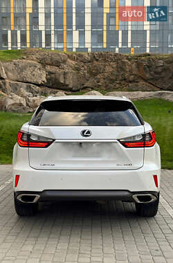 Внедорожник / Кроссовер Lexus RX 2019 в 