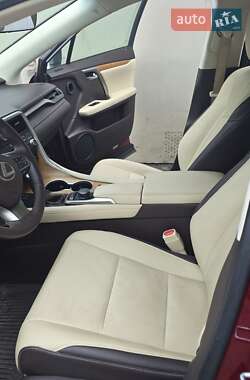 Внедорожник / Кроссовер Lexus RX 2017 в 