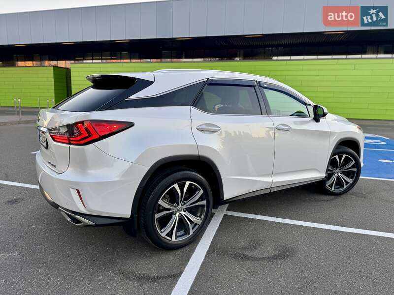Внедорожник / Кроссовер Lexus RX 2016 в Киеве
