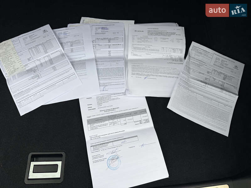 Позашляховик / Кросовер Lexus RX 2017 в Дніпрі