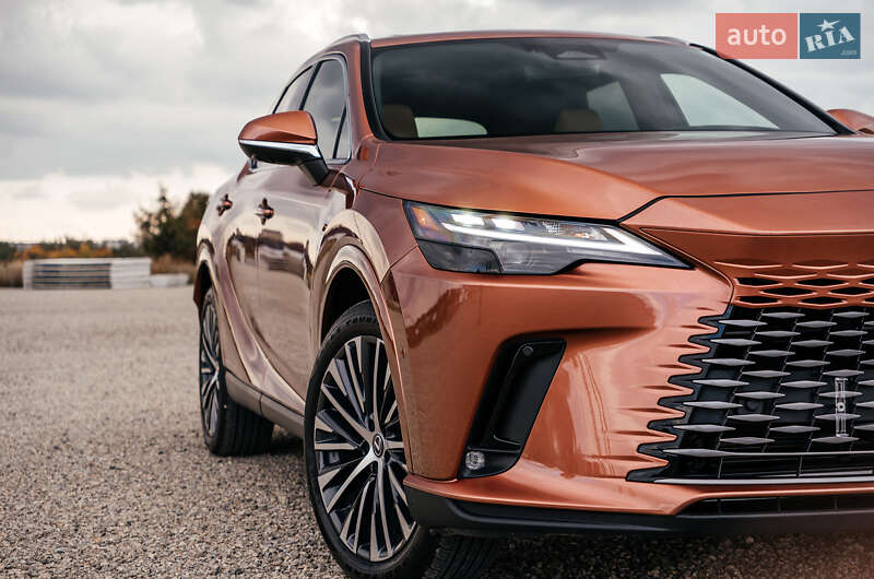 Внедорожник / Кроссовер Lexus RX 2024 в Тернополе