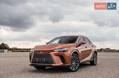 Внедорожник / Кроссовер Lexus RX 2024 в 