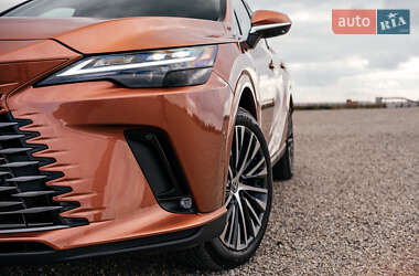Внедорожник / Кроссовер Lexus RX 2024 в 