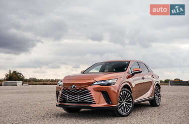 Внедорожник / Кроссовер Lexus RX 2024 в 