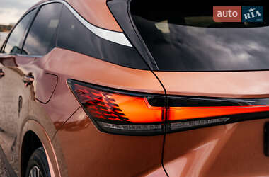 Внедорожник / Кроссовер Lexus RX 2024 в 