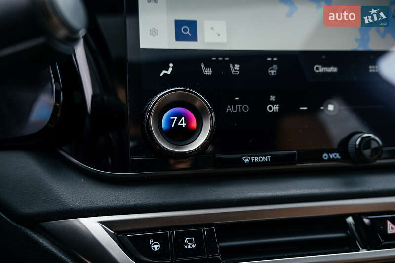 Внедорожник / Кроссовер Lexus RX 2024 в Тернополе