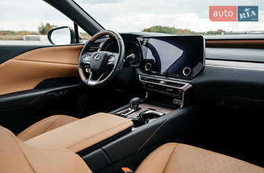 Внедорожник / Кроссовер Lexus RX 2024 в 