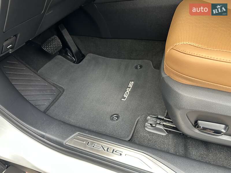Внедорожник / Кроссовер Lexus RX 2023 в Киеве фото 27 Внедорожник / Кроссовер Lexus RX 2023 в Киеве
