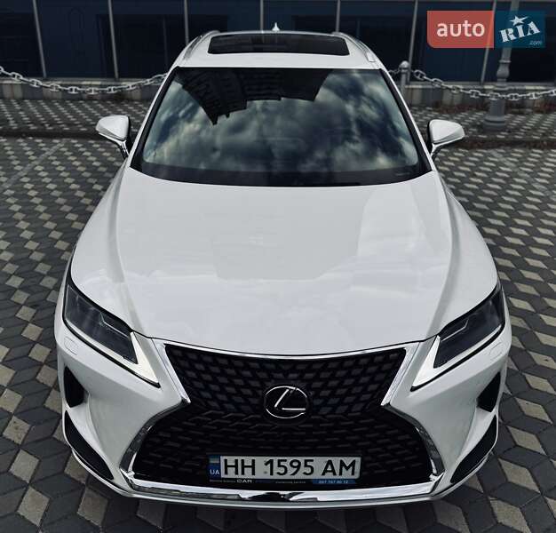 Внедорожник / Кроссовер Lexus RX 2022 в 