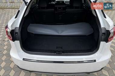 Внедорожник / Кроссовер Lexus RX 2022 в 