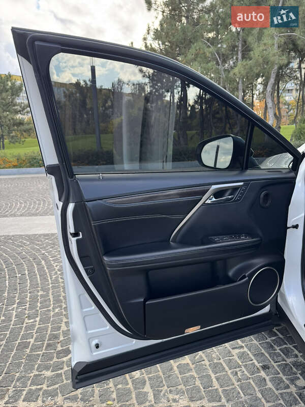 Внедорожник / Кроссовер Lexus RX 2019 в Днепре фото 21 Внедорожник / Кроссовер Lexus RX 2019 в Днепре