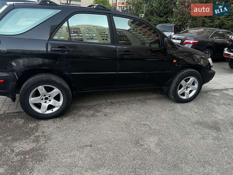 Внедорожник / Кроссовер Lexus RX 2000 в Черновцах фото 3 Внедорожник / Кроссовер Lexus RX 2000 в Черновцах