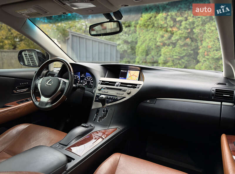 Позашляховик / Кросовер Lexus RX 2015 в Тернополі