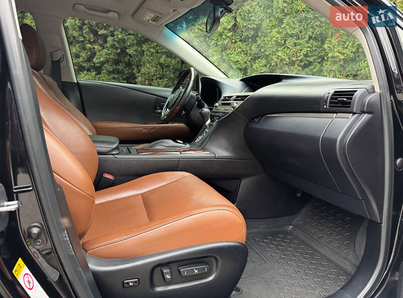 Позашляховик / Кросовер Lexus RX 2015 в Тернополі