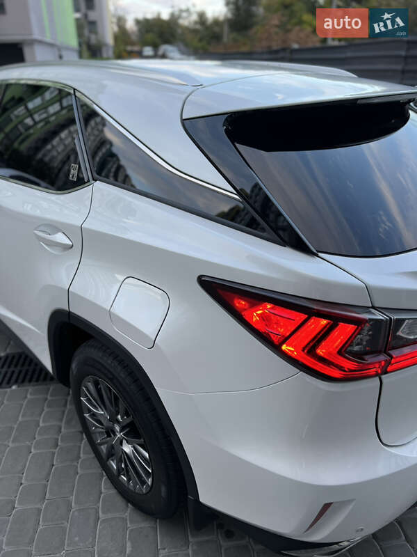 Внедорожник / Кроссовер Lexus RX 2017 в Днепре
