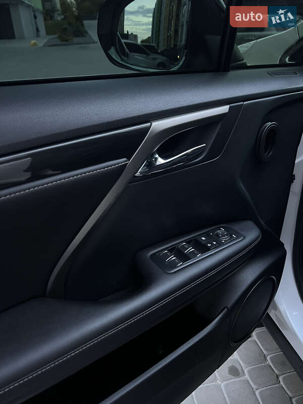 Внедорожник / Кроссовер Lexus RX 2017 в Днепре