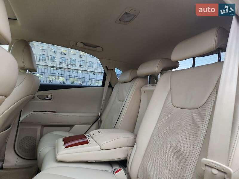 Внедорожник / Кроссовер Lexus RX 2010 в Киеве