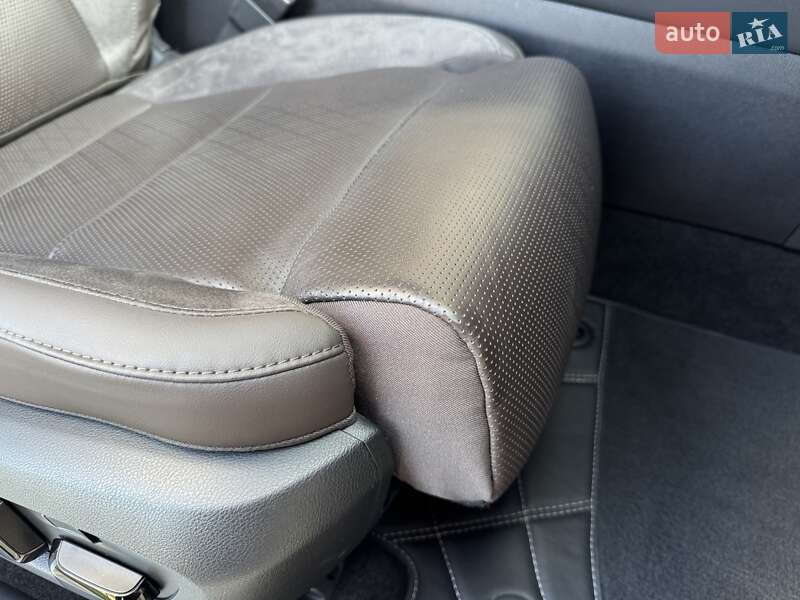 Внедорожник / Кроссовер Lexus RX 2023 в Киеве фото 26 Внедорожник / Кроссовер Lexus RX 2023 в Киеве