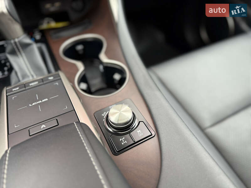 Внедорожник / Кроссовер Lexus RX 2022 в Черкассах