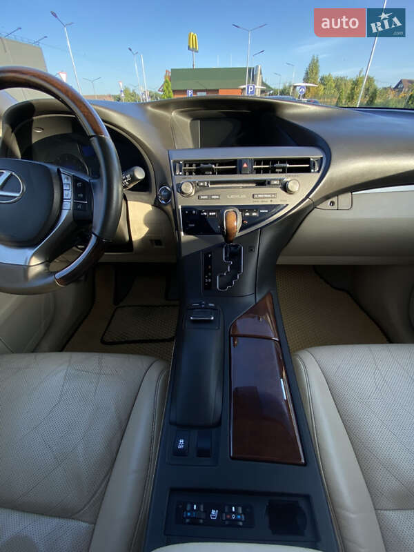 Позашляховик / Кросовер Lexus RX 2015 в Києві фото 18 Позашляховик / Кросовер Lexus RX 2015 в Києві
